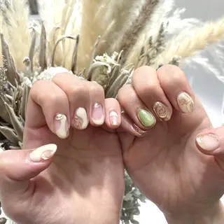 ショート Lety total beautyのネイルデザイン