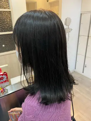 ミディアム ELEN 新百合ヶ丘のヘアスタイル