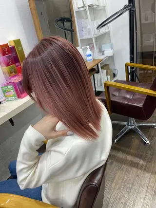 ショート カラー ヒカ/外国人風 デザインカラーのヘアスタイル