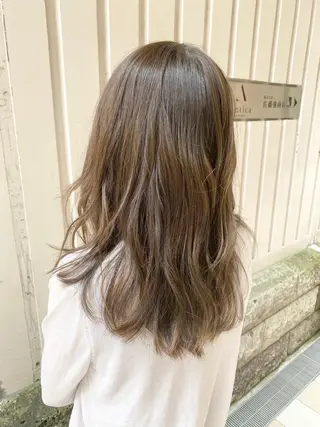 セミロング 髪質改善 ヒデのヘアスタイル