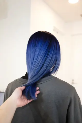 セミロング カラー ヘアアレンジ 🦠カラーリスト/ 魚瀬あおい🦠のヘアスタイル