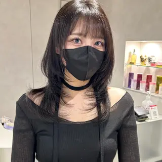 セミロング ツヤハイトーン/ レイヤー💫mayuのヘアスタイル