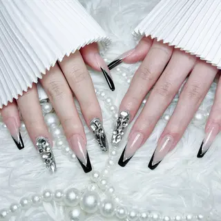 ネイル Ugirl Nail Pinpin🤍のネイルデザイン