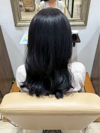 ロング 神谷 あいりのヘアスタイル