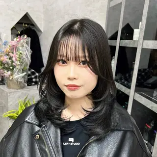 ミディアム カラー Lay/カラーリスト Myuukaのヘアスタイル