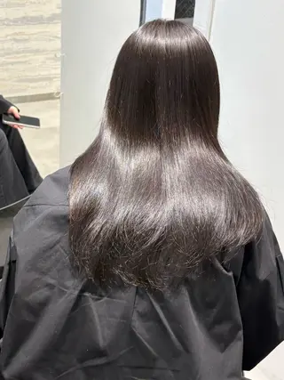 ロング 髪質改善ストレート 難波🫧kanamiのヘアスタイル