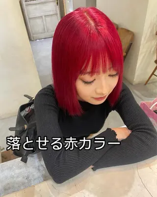 ショート カラー ブリーチ＆縮毛矯正 🧸ともき🧸のヘアスタイル