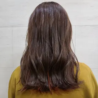 セミロング ハイトーン/暖色/ 眉/メイク/Rinaのヘアスタイル