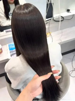 ロング mari_ xenaのヘアスタイル
