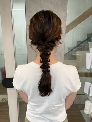 ヘアアレンジ 西岡 幸穂のヘアスタイル