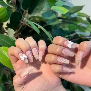 ネイル ☁️BLITZ 🎀笠原雪音🎀のネイルデザイン