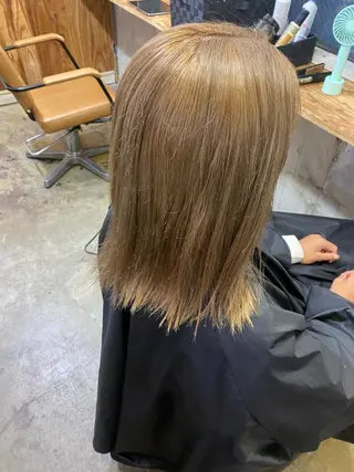 ミディアム カラー ブリーチカラーと、髪 質改善。HARUKAのヘアスタイル