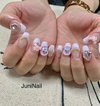 ネイル JuniNail 주니네일🇰🇷suのネイルデザイン