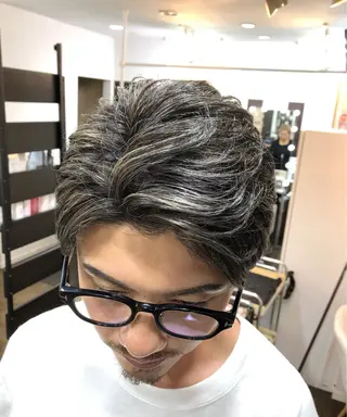 カラー メンズ FORMA所属・minimo限定枠 FORMA代表　関のヘアスタイル