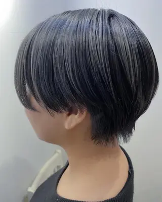 ショート カラー ハイライト/ブリーチ バレイヤージュ関佳祐のヘアスタイル