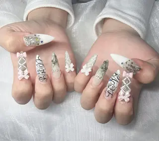 ネイル Lee Nailsのネイルデザイン