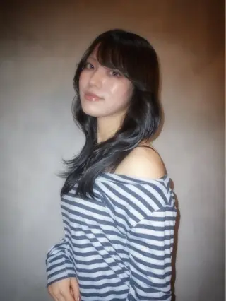 セミロング カラー 艶カラー✨️ 須澤亮斗のヘアスタイル