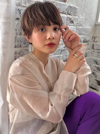 ショート カラー さかい なつみのヘアスタイル