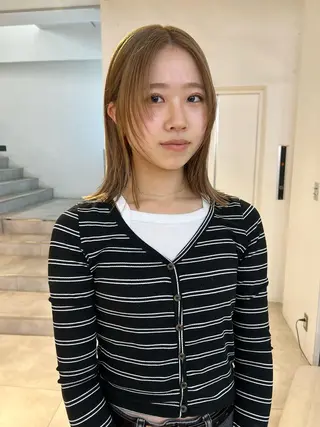 ミディアム カラー 顔周りカット/透明感 カラー✂️MEIのヘアスタイル