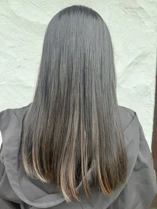 ロング カラー 艶カラー🕊️ ✴︎Yukari✴︎のヘアスタイル