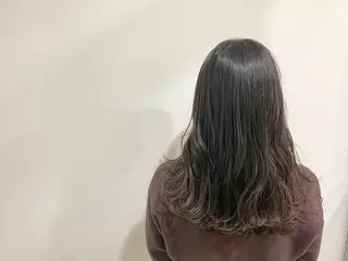 セミロング カラー 竹内 康浩のヘアスタイル