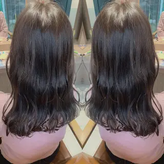 セミロング カラー 韓国🇰🇷 ✂︎hair 内田愛のヘアスタイル