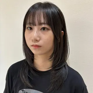 セミロング fuyuna レイヤーカット🖤のヘアスタイル