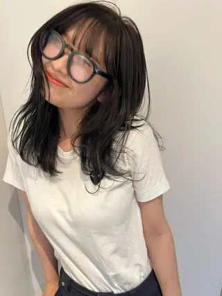 ミディアム KOCHAB本山所属・三谷 はるなのヘアスタイル