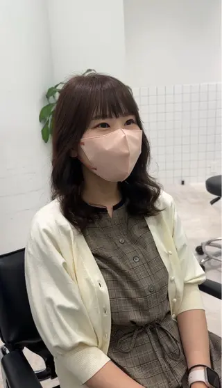 ミディアム パーマ ARMONY大阪店 コテ巻き風パーマのヘアスタイル