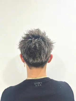 ショート メンズ 心斎橋バレイヤージュ 小林勝貴のヘアスタイル