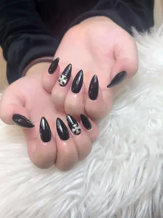 ネイル Noiranail_ studioのネイルデザイン