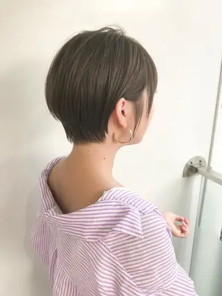 ショート カラー ショート/レイヤー なら石井知希のヘアスタイル