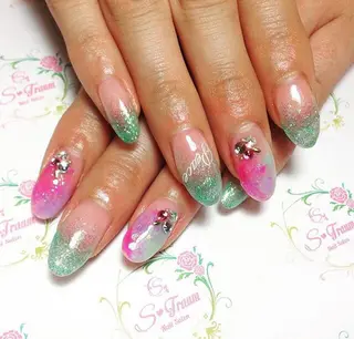 ネイル Nail Salon S-Traum所属・Nail Salon S-Traumのネイルデザイン