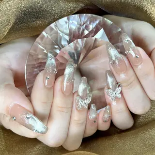 ネイル Salute本店 森崎友紀恵のネイルデザイン