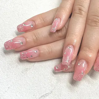 ネイル Bianca市ヶ谷店 Aiuraのネイルデザイン