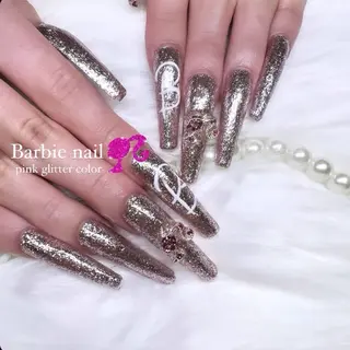 ネイル Kobayashi Komugiのネイルデザイン