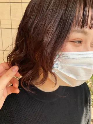 ショート カラー ELLE&SALLY 石野のヘアスタイル