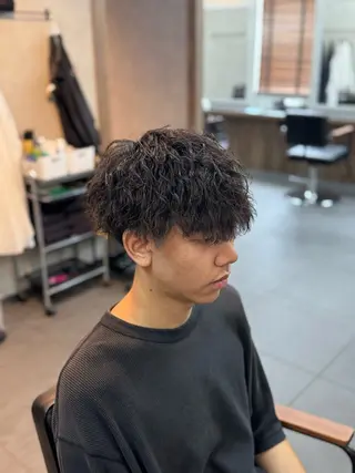 ショート パーマ メンズ 増山 諒 【メンズ専門美容師】のヘアスタイル