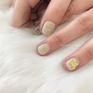ネイル nail salon tina.所属・中山 はづきのネイルデザイン