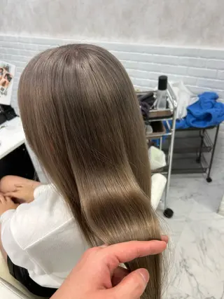 ロング エクステ×ハイトーン 🌈KEISUKEのヘアスタイル