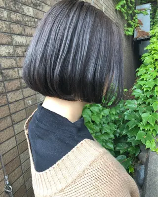 ショート StellA所属・アートディレクター ワダヒサノリのヘアスタイル