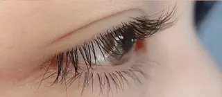 マツエク・マツパ Yunabi池袋東口店所属・ユナビ ゆき🌸🌸のマツエク・マツパデザイン