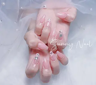 ネイル Sunnyサニー所属・桝井 春奈のネイルデザイン