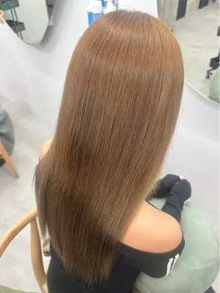 ロング ANNA🐾 艶カラー/水素カラーのヘアスタイル