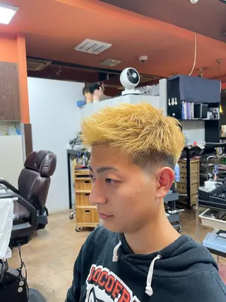 ショート La Neige所属・阪本 蒼平のヘアスタイル
