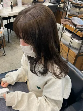 セミロング 銀 座のヘアスタイル