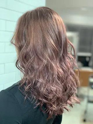 ミディアム カラー ヘアアレンジ 髪質改善×ハイトーン 中田啄也のヘアスタイル