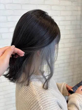 ミディアム カラー vis fleur 日暮里所属・早坂 紅葉のヘアスタイル