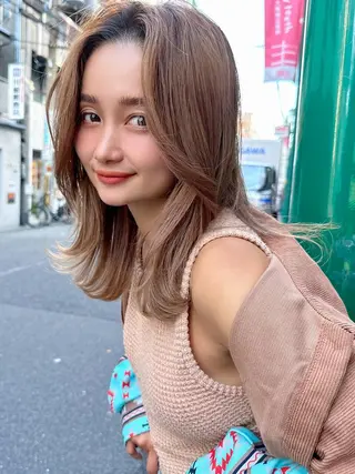 カラー セミロング ANGELICA 難波店のヘアスタイル