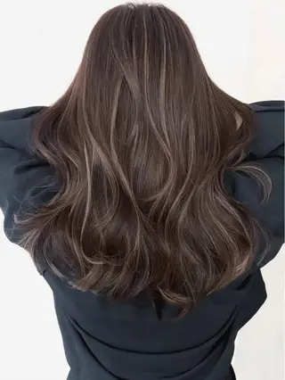 ショート カラー 小顔ボブ jilblanカホのヘアスタイル